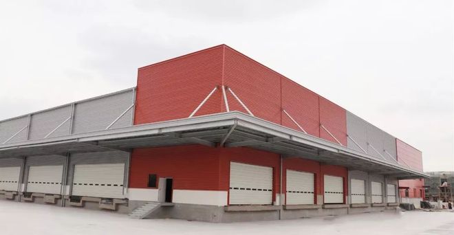 工地實拍 探秘“組團”參觀熱潮下的中國智能醫(yī)藥物流園與普洛斯物流園項目——計算機網絡工程施工掠影